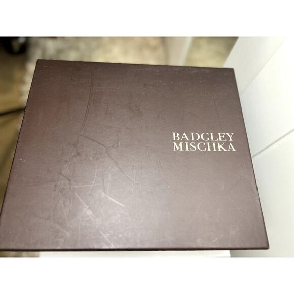 Badgley Mischka Trace Ankle Strap Espadrille Wedge Sandals Silver Size 8.5 NWB - Picture 13 of 14